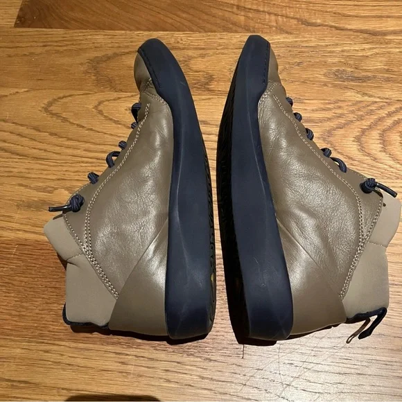 Softinos by FLY London Biel Leather Lace up Sneaker Ankle Boots (EU 37 US 7) - Picture 6 of 9